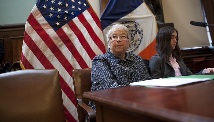 Read more about the article Fariña Reveals Preferences in Selective Embrace of Charters